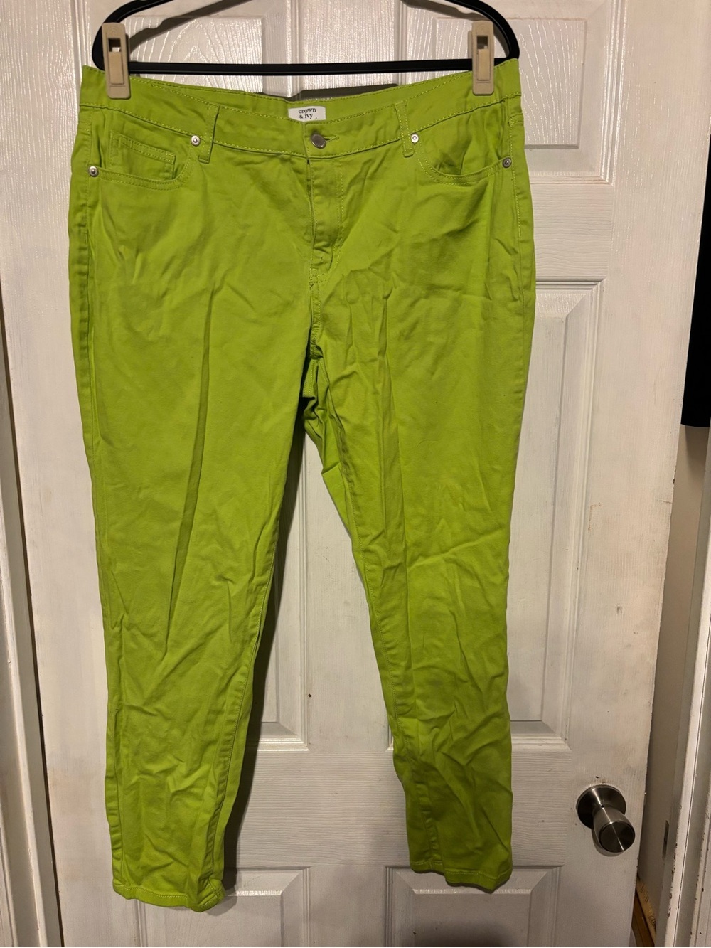 crown & ivy Lime Green Skinny Ankle Pants